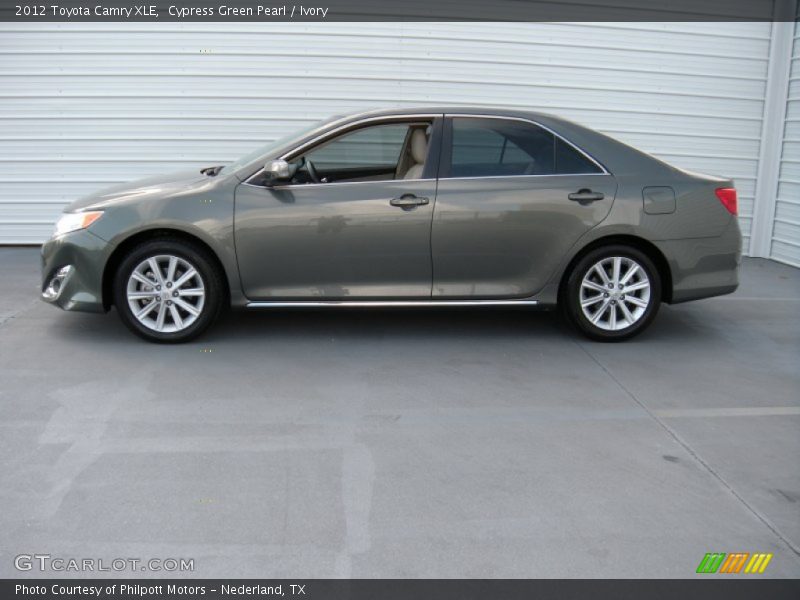 Cypress Green Pearl / Ivory 2012 Toyota Camry XLE