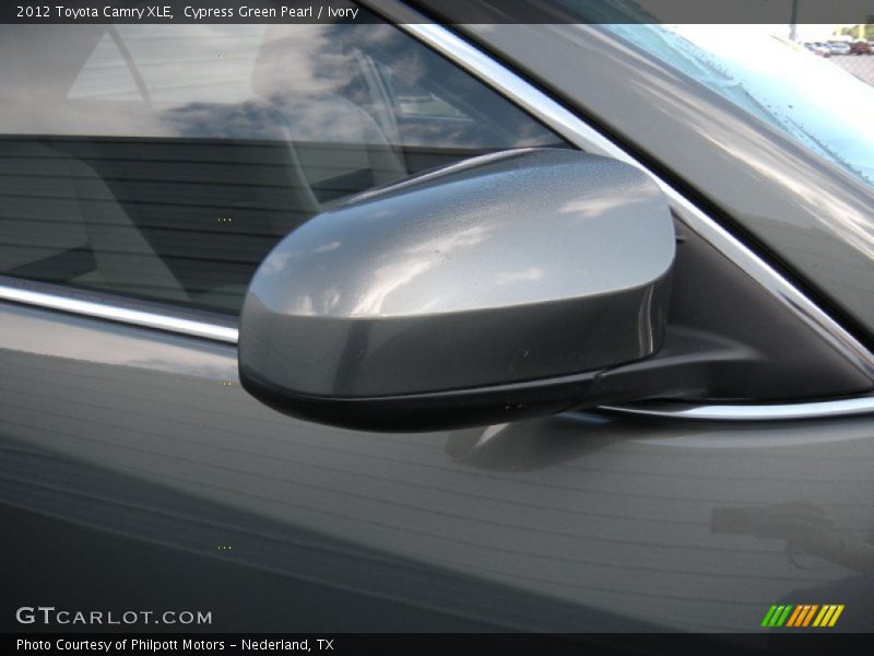 Cypress Green Pearl / Ivory 2012 Toyota Camry XLE