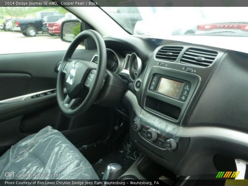 Dashboard of 2014 Journey SE AWD