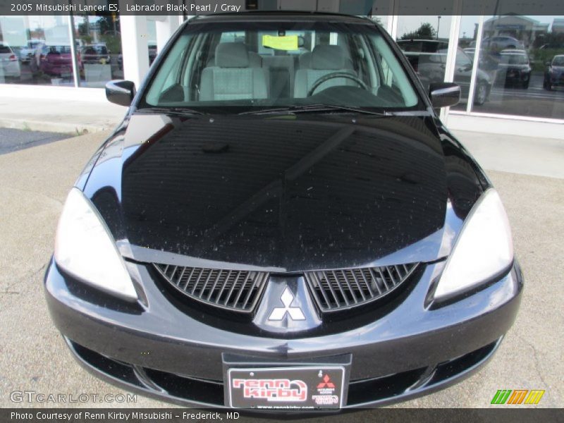 Labrador Black Pearl / Gray 2005 Mitsubishi Lancer ES