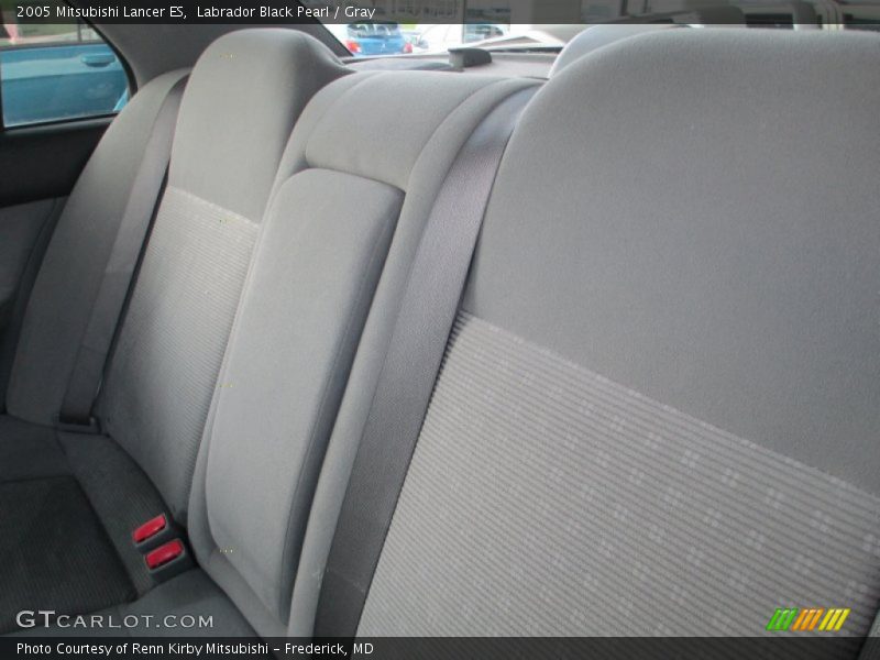 Labrador Black Pearl / Gray 2005 Mitsubishi Lancer ES