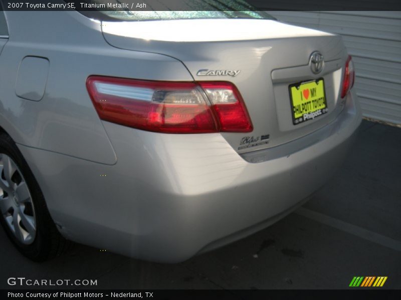 Titanium Metallic / Ash 2007 Toyota Camry SE