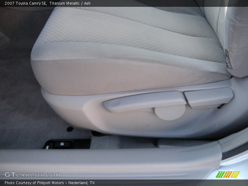 Titanium Metallic / Ash 2007 Toyota Camry SE