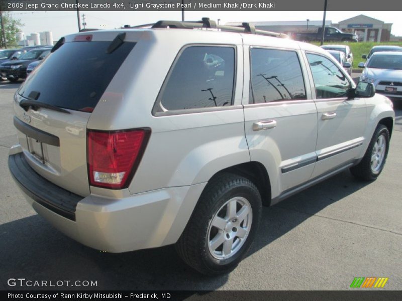 Light Graystone Pearl / Medium Khaki/Dark Khaki 2009 Jeep Grand Cherokee Laredo 4x4