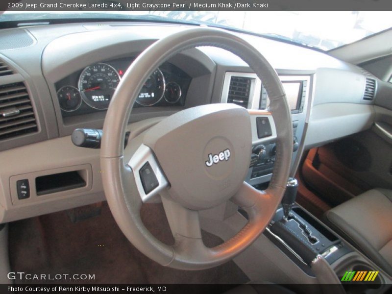 Light Graystone Pearl / Medium Khaki/Dark Khaki 2009 Jeep Grand Cherokee Laredo 4x4