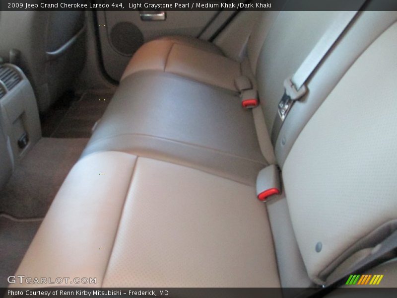 Light Graystone Pearl / Medium Khaki/Dark Khaki 2009 Jeep Grand Cherokee Laredo 4x4