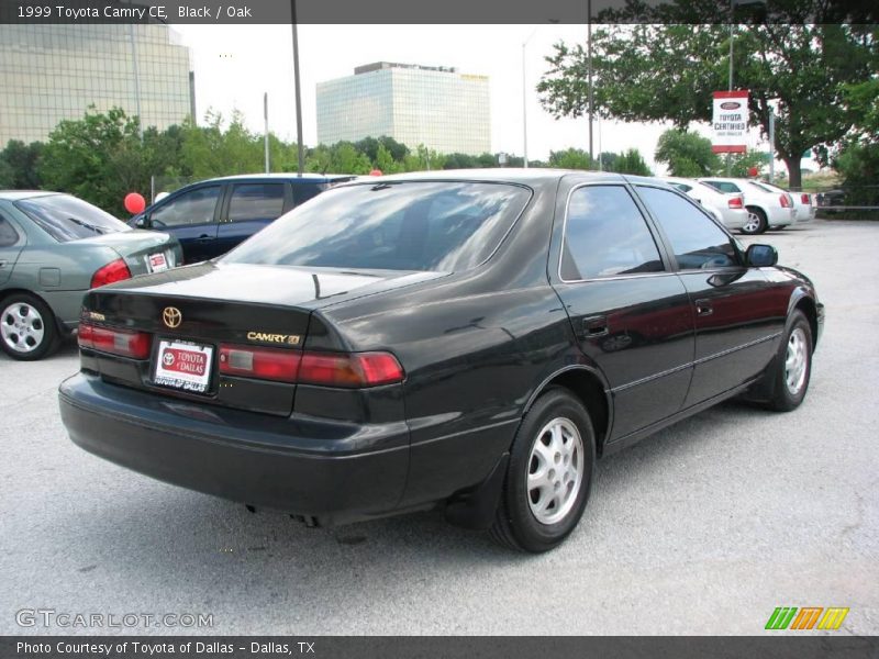 Black / Oak 1999 Toyota Camry CE