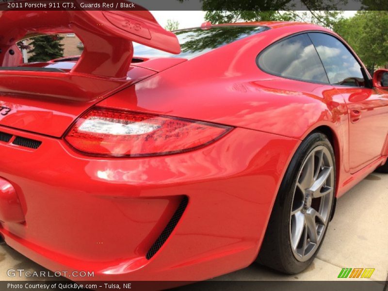 Guards Red / Black 2011 Porsche 911 GT3