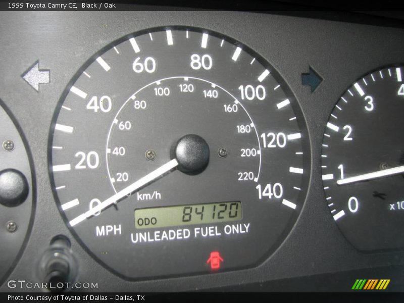 Black / Oak 1999 Toyota Camry CE