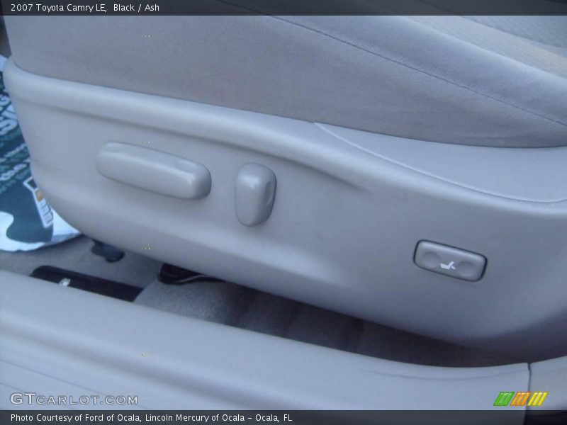 Black / Ash 2007 Toyota Camry LE