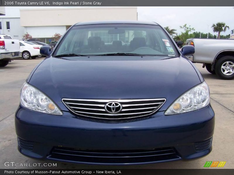 Indigo Ink Pearl / Stone Gray 2006 Toyota Camry LE V6