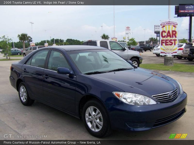 Indigo Ink Pearl / Stone Gray 2006 Toyota Camry LE V6