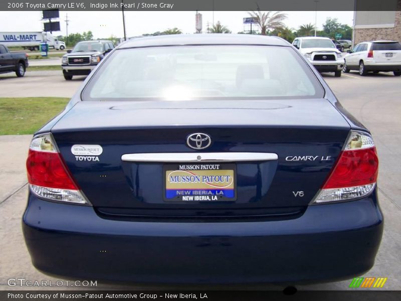 Indigo Ink Pearl / Stone Gray 2006 Toyota Camry LE V6