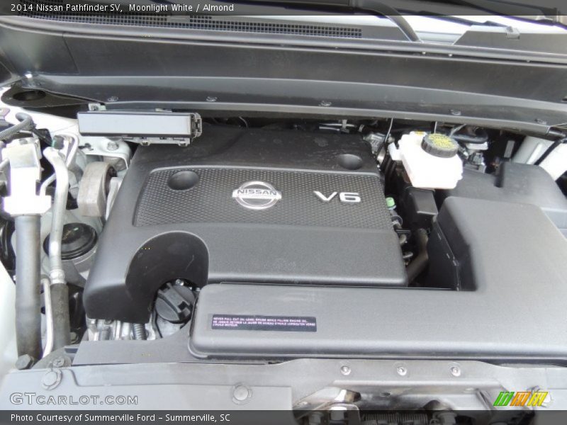 Moonlight White / Almond 2014 Nissan Pathfinder SV