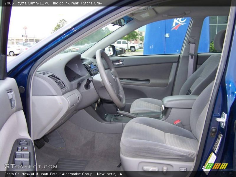 Indigo Ink Pearl / Stone Gray 2006 Toyota Camry LE V6