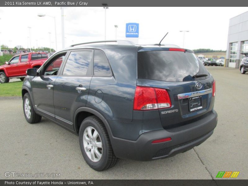 Pacific Blue / Gray 2011 Kia Sorento LX AWD