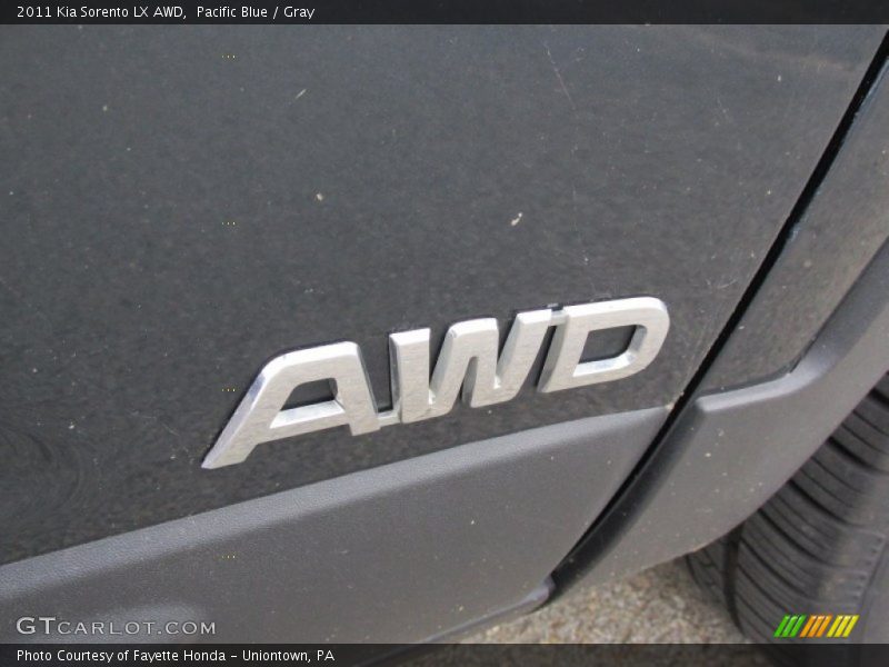 Pacific Blue / Gray 2011 Kia Sorento LX AWD