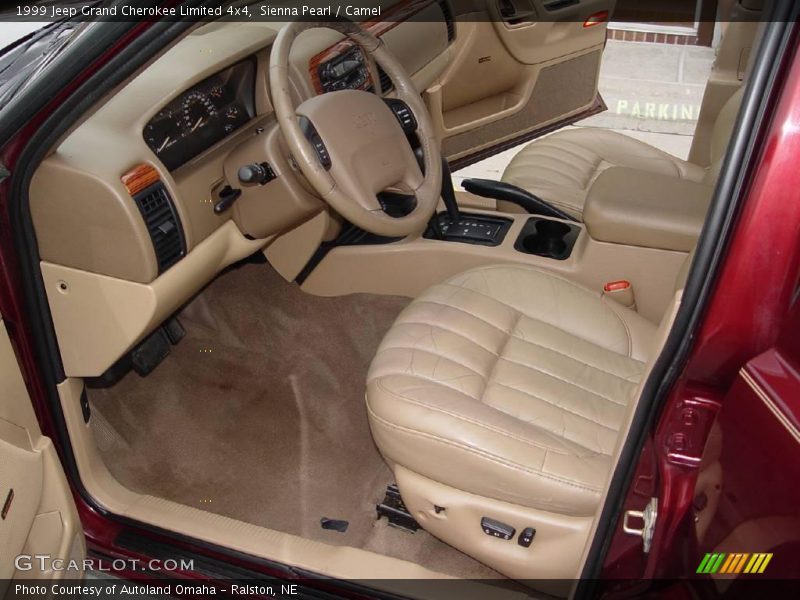 Sienna Pearl / Camel 1999 Jeep Grand Cherokee Limited 4x4
