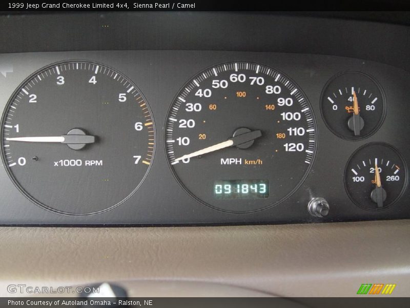 Sienna Pearl / Camel 1999 Jeep Grand Cherokee Limited 4x4