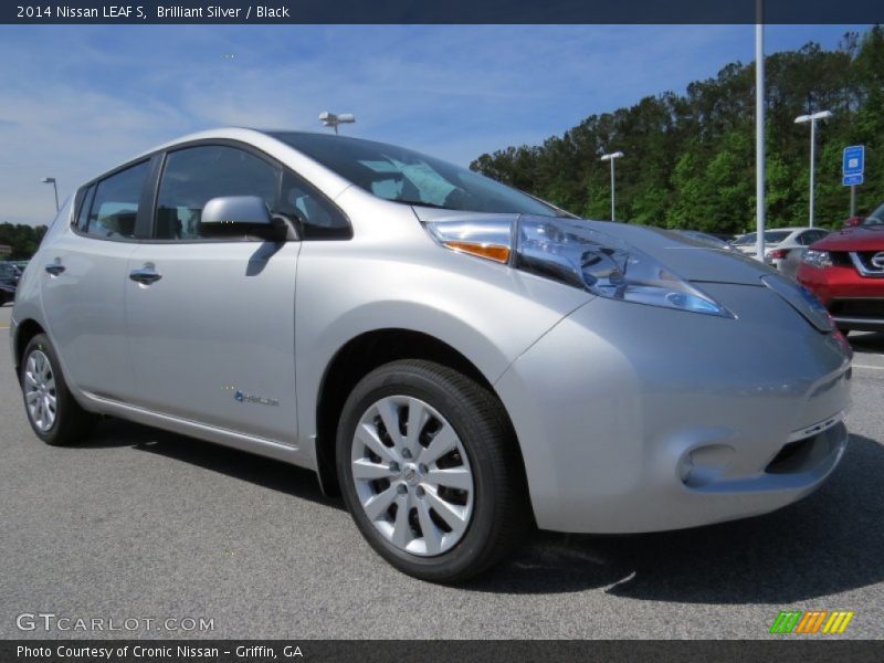 Brilliant Silver / Black 2014 Nissan LEAF S