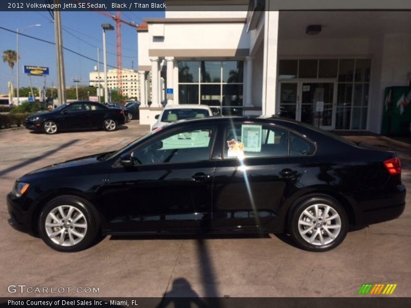 Black / Titan Black 2012 Volkswagen Jetta SE Sedan