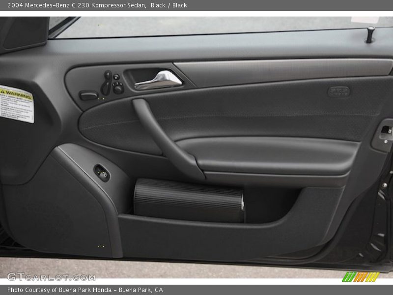 Black / Black 2004 Mercedes-Benz C 230 Kompressor Sedan