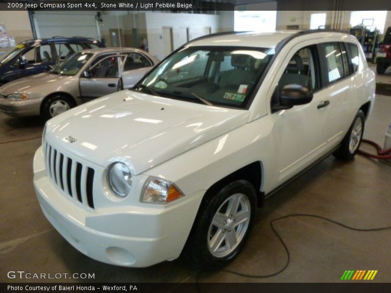 Stone White / Light Pebble Beige 2009 Jeep Compass Sport 4x4