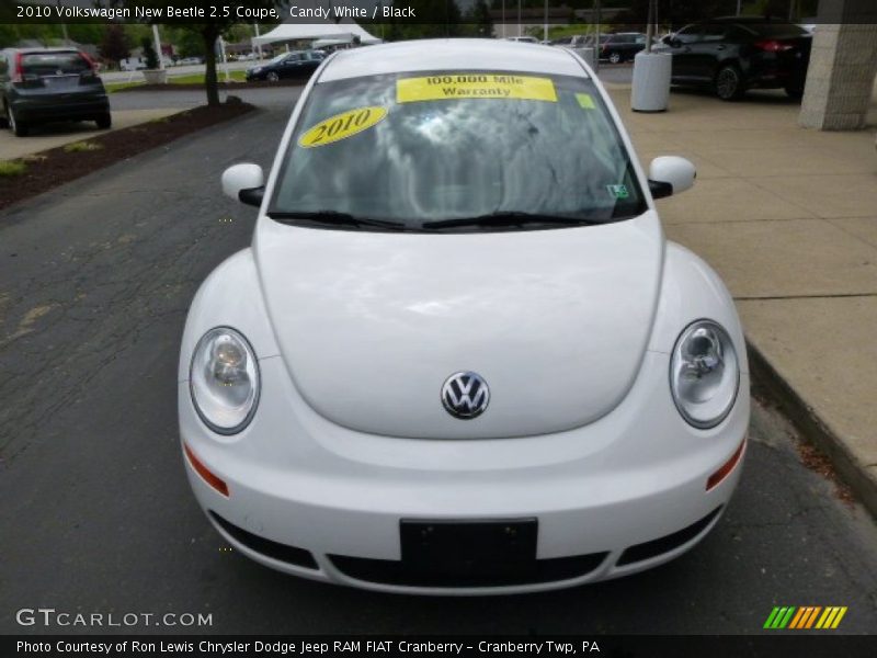 Candy White / Black 2010 Volkswagen New Beetle 2.5 Coupe