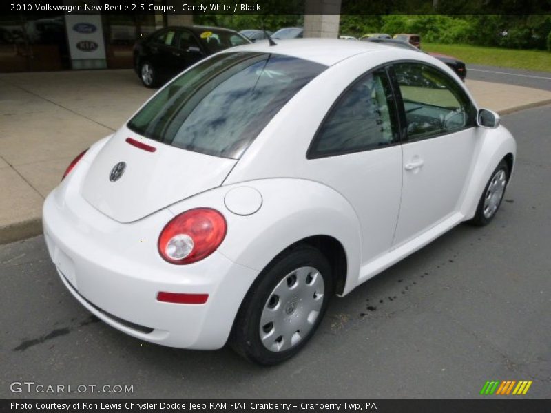 Candy White / Black 2010 Volkswagen New Beetle 2.5 Coupe