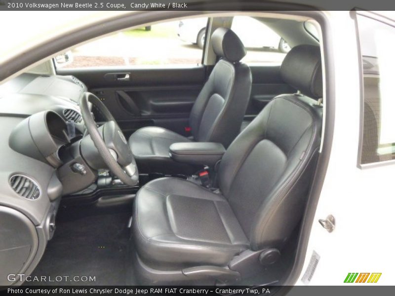 Candy White / Black 2010 Volkswagen New Beetle 2.5 Coupe