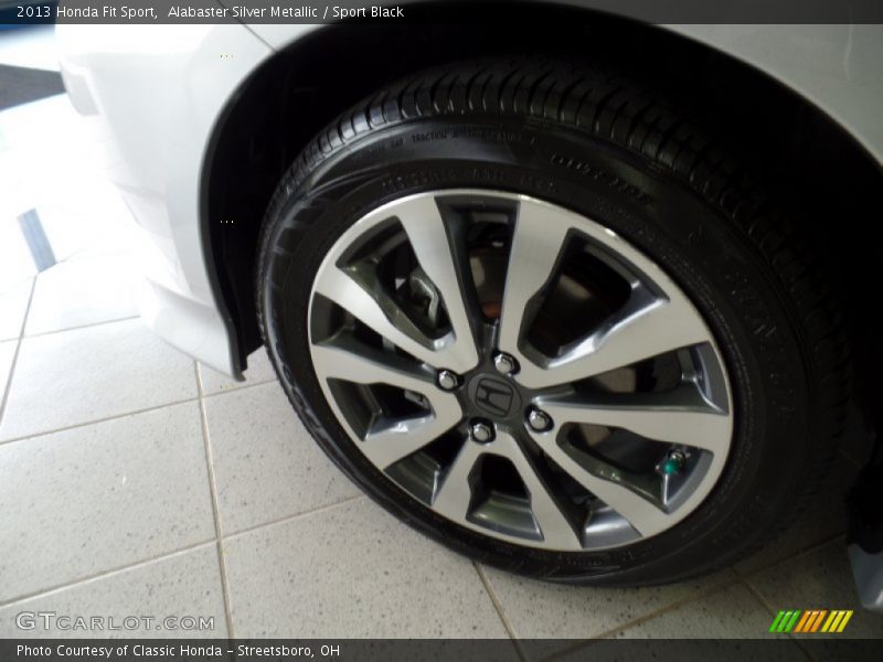Alabaster Silver Metallic / Sport Black 2013 Honda Fit Sport