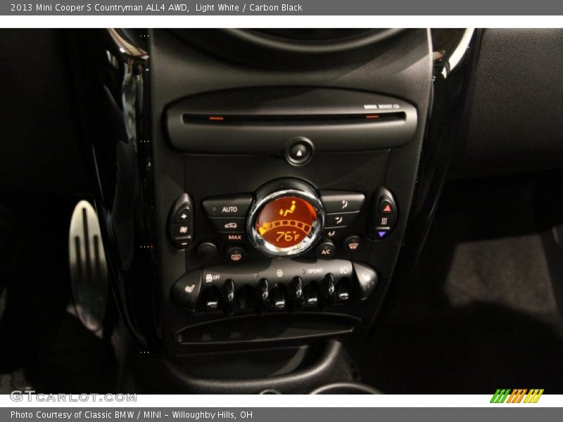 Light White / Carbon Black 2013 Mini Cooper S Countryman ALL4 AWD