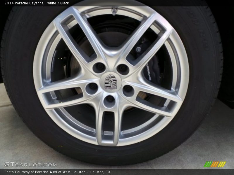 White / Black 2014 Porsche Cayenne