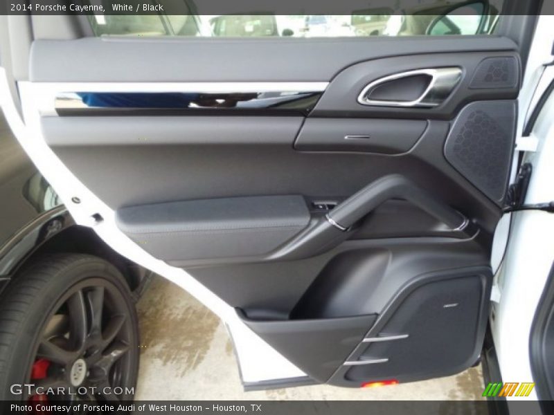 White / Black 2014 Porsche Cayenne