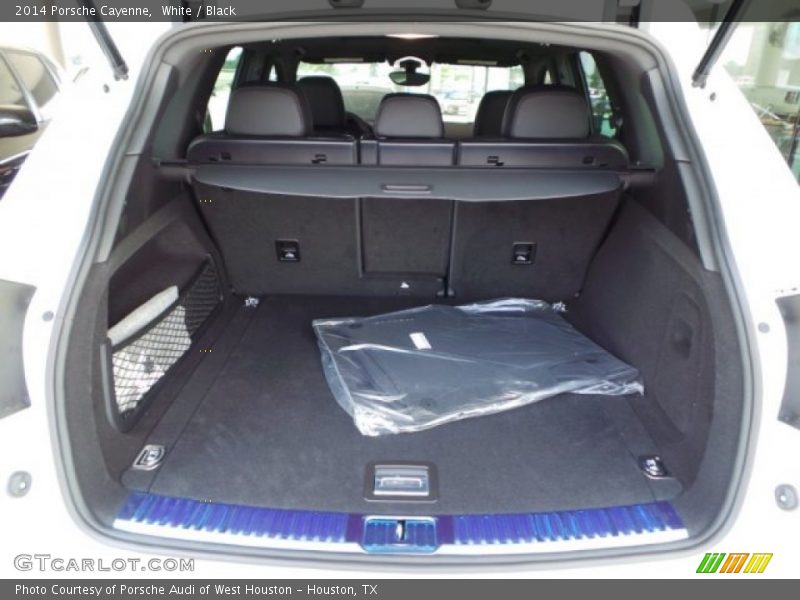 White / Black 2014 Porsche Cayenne