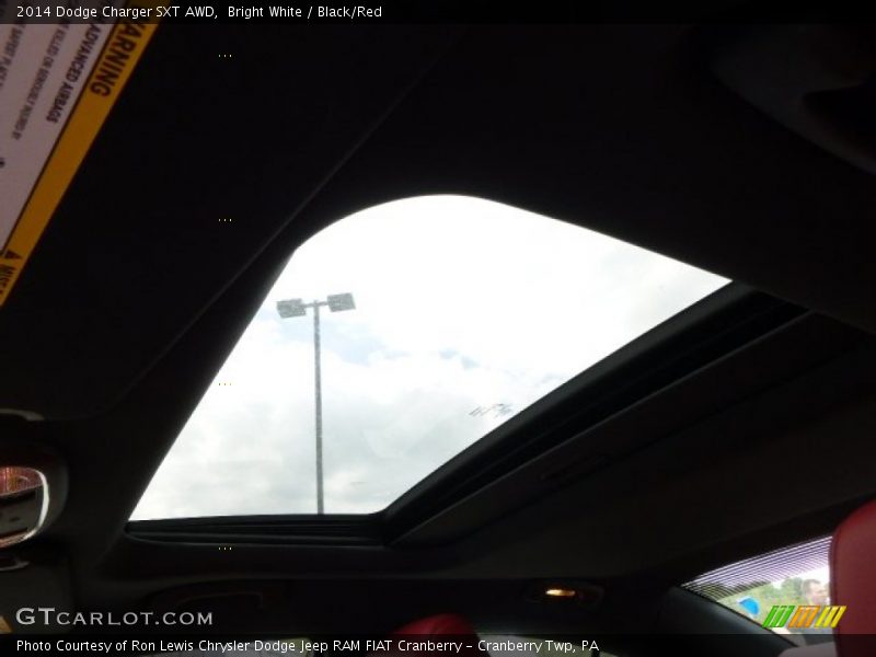 Bright White / Black/Red 2014 Dodge Charger SXT AWD