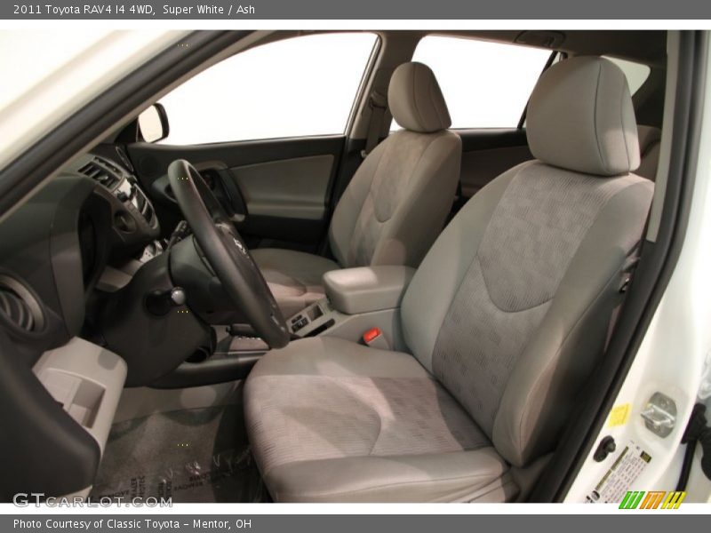 Super White / Ash 2011 Toyota RAV4 I4 4WD