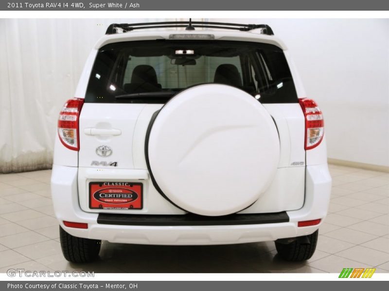 Super White / Ash 2011 Toyota RAV4 I4 4WD