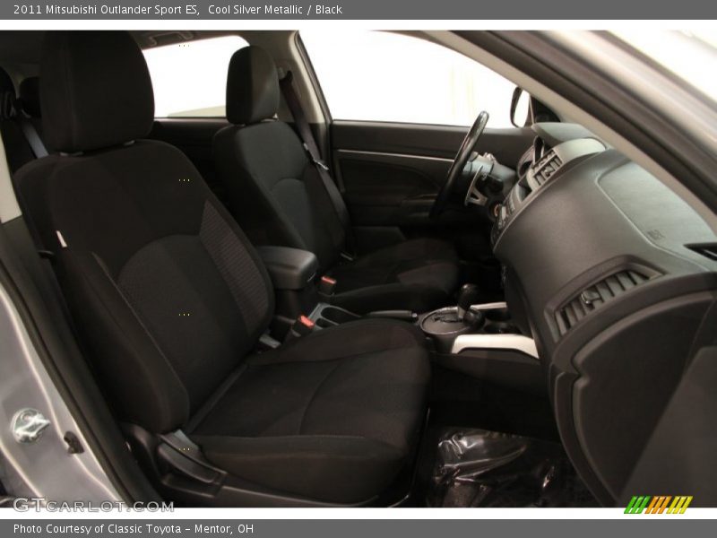 Cool Silver Metallic / Black 2011 Mitsubishi Outlander Sport ES