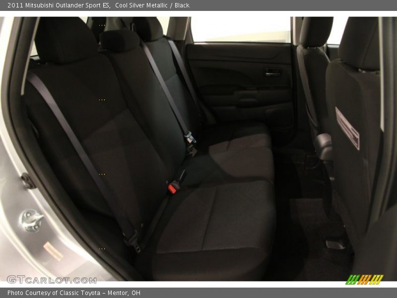 Cool Silver Metallic / Black 2011 Mitsubishi Outlander Sport ES