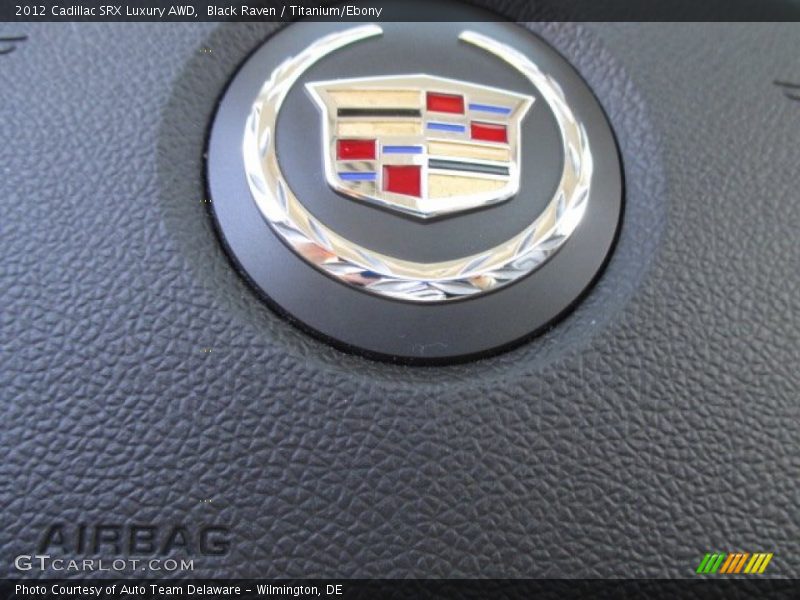 Black Raven / Titanium/Ebony 2012 Cadillac SRX Luxury AWD