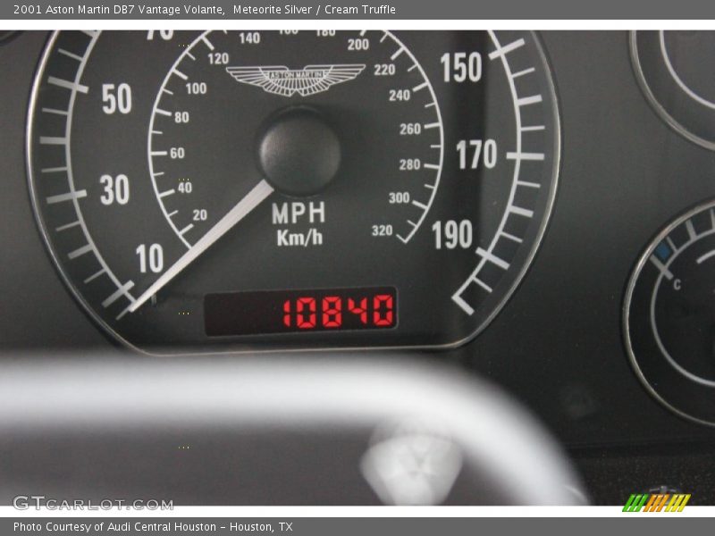 Meteorite Silver / Cream Truffle 2001 Aston Martin DB7 Vantage Volante
