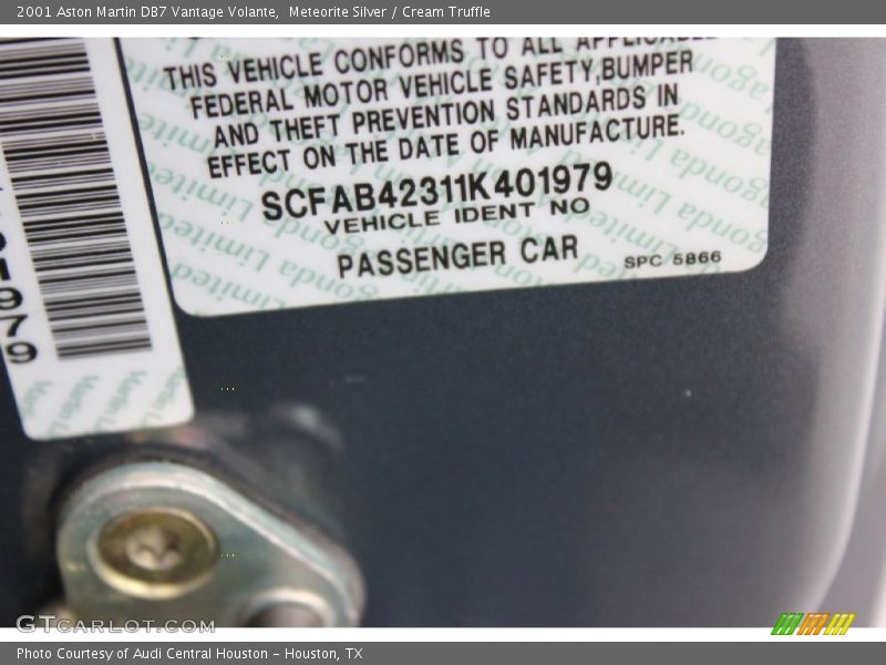 Meteorite Silver / Cream Truffle 2001 Aston Martin DB7 Vantage Volante