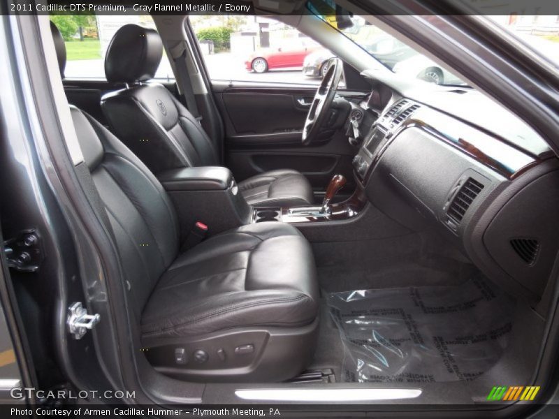 Gray Flannel Metallic / Ebony 2011 Cadillac DTS Premium