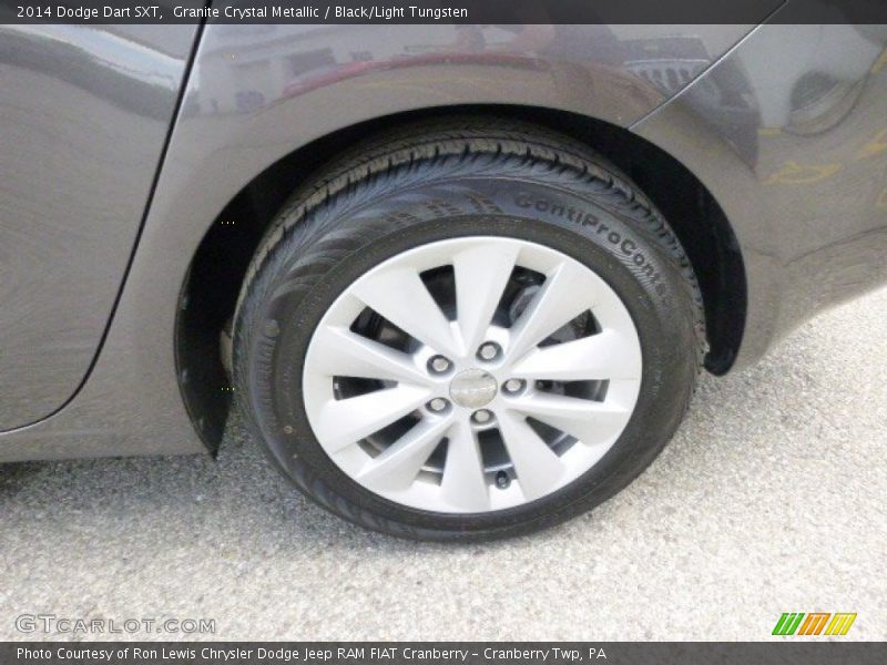 Granite Crystal Metallic / Black/Light Tungsten 2014 Dodge Dart SXT