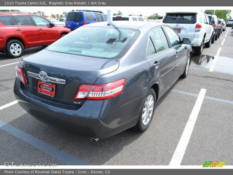 Magnetic Gray Metallic / Ash Gray 2010 Toyota Camry XLE