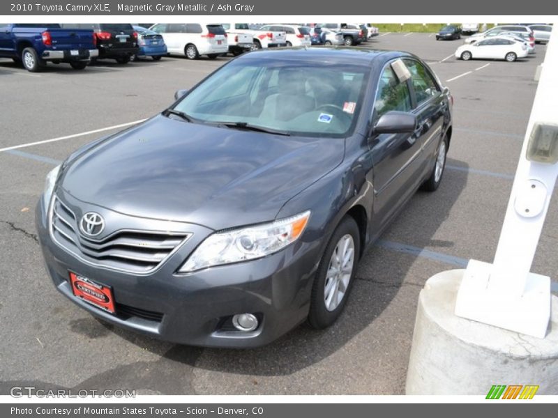 Magnetic Gray Metallic / Ash Gray 2010 Toyota Camry XLE
