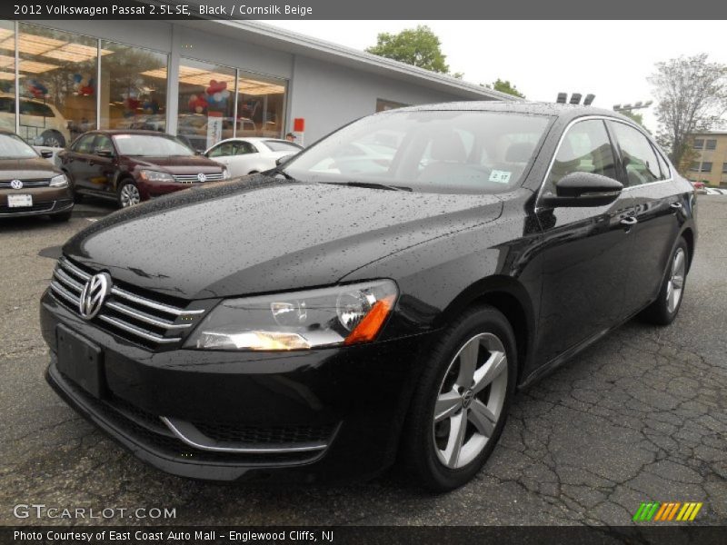 Black / Cornsilk Beige 2012 Volkswagen Passat 2.5L SE