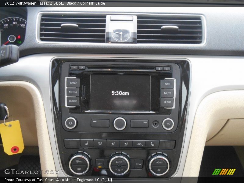 Black / Cornsilk Beige 2012 Volkswagen Passat 2.5L SE