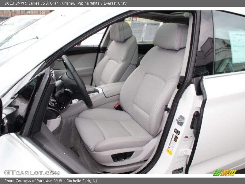 Front Seat of 2013 5 Series 550i Gran Turismo